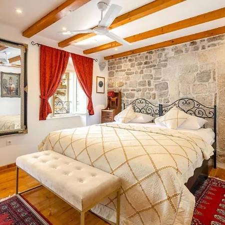 Luxe Ammarulla Guest house
