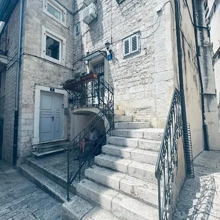 بيت ضيافة Luxe Ammarulla